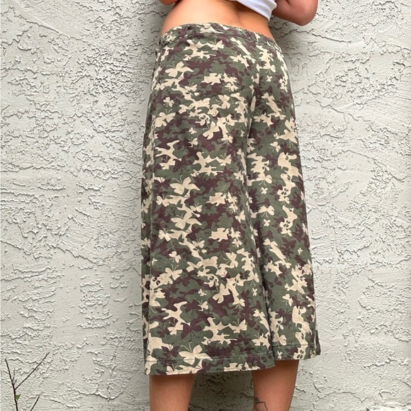 Y2k Handmade Camouflage Butterfly Pants - Picture 6 of 10